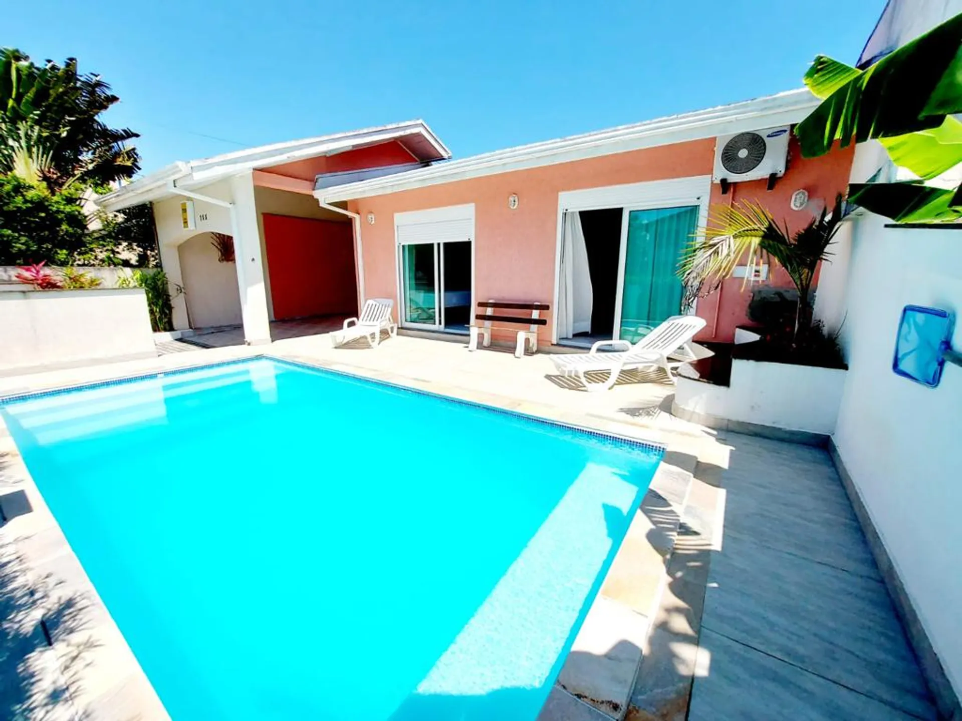 Casas em Balneário Atami, Pontal do Paraná