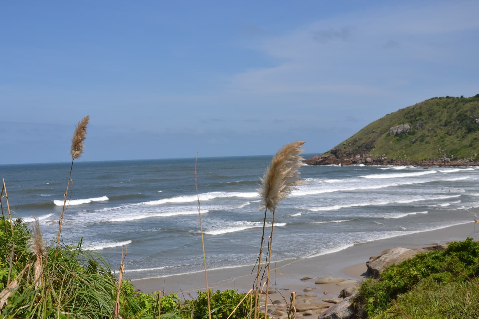 Ecoturismo na Ilha do Mel e entorno: roteiro consciente no litoral do Paraná