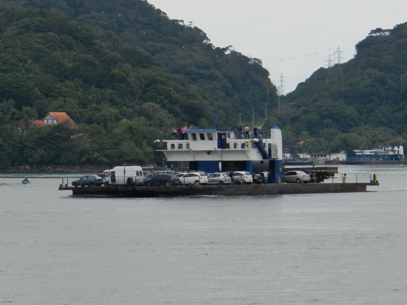 Ferry boat de Guaratuba: como planejar a travessia no litoral do Paraná
